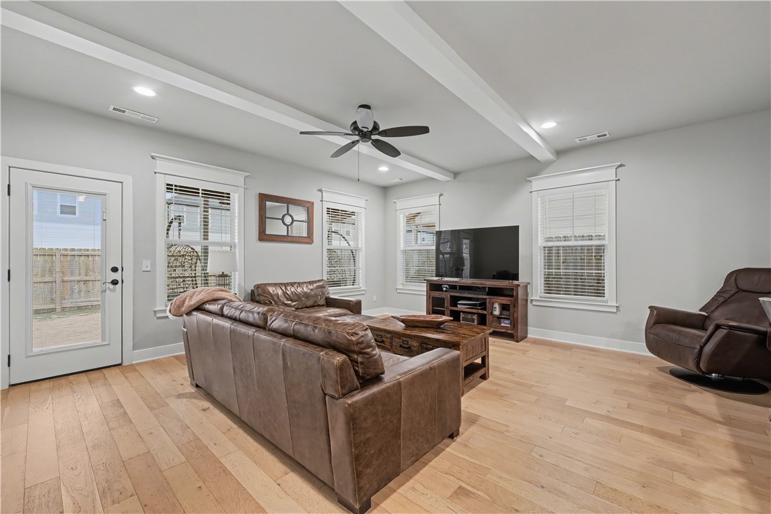 Grove Ph Ill, The Rogers - Residential