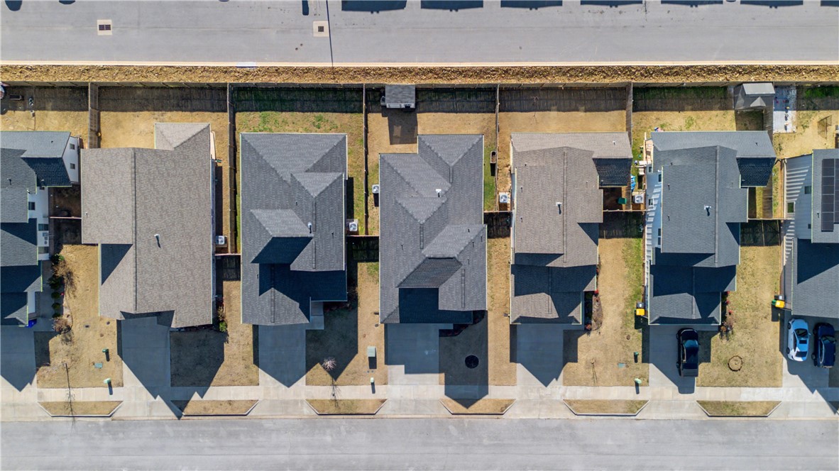 Grove Ph Ill, The Rogers - Residential