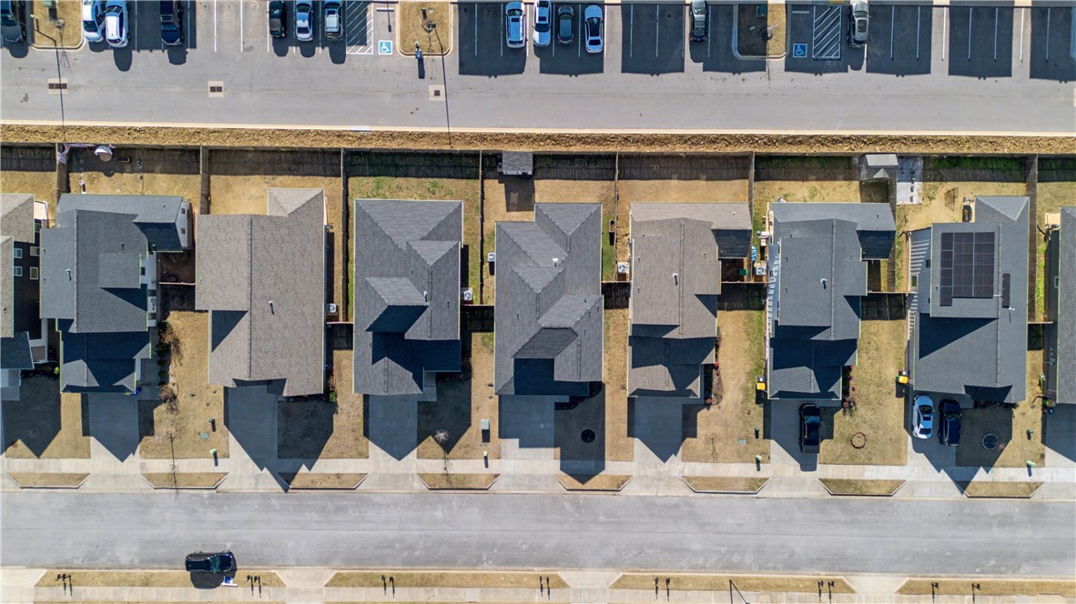 Grove Ph Ill, The Rogers - Residential