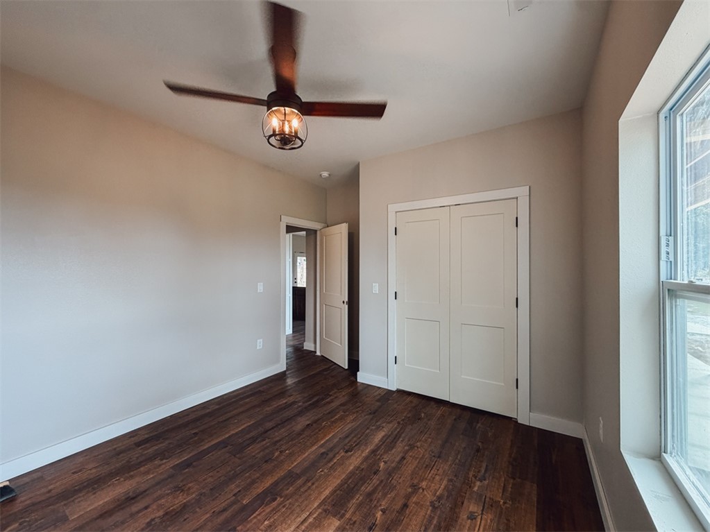 County Club Hills - Residential