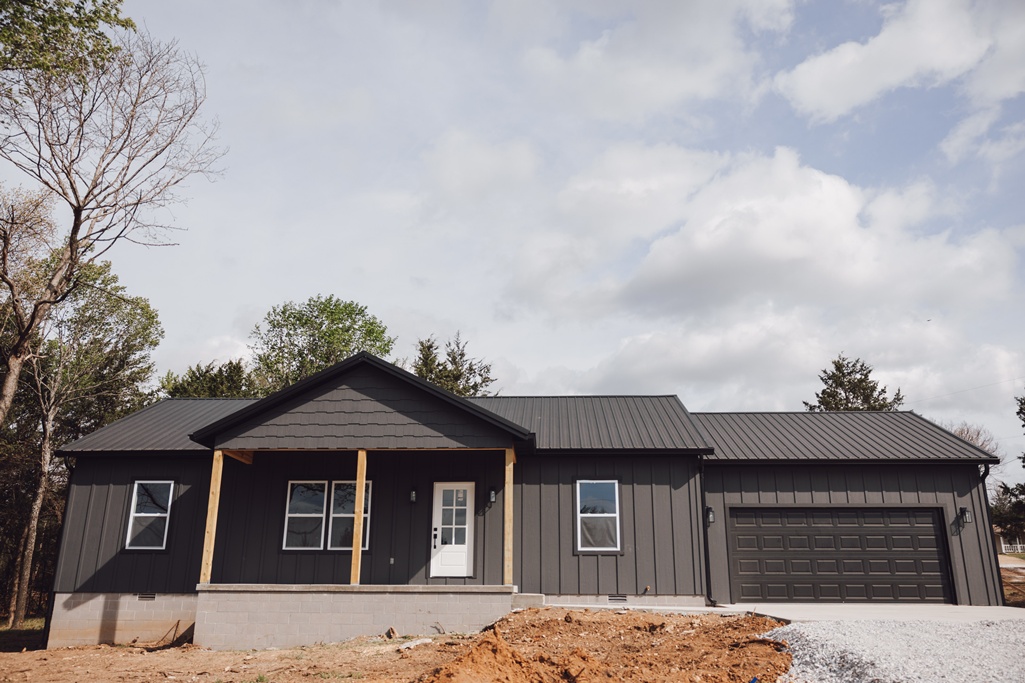 County Club Hills - Residential