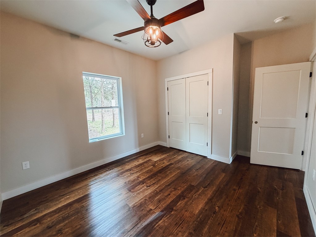 County Club Hills - Residential