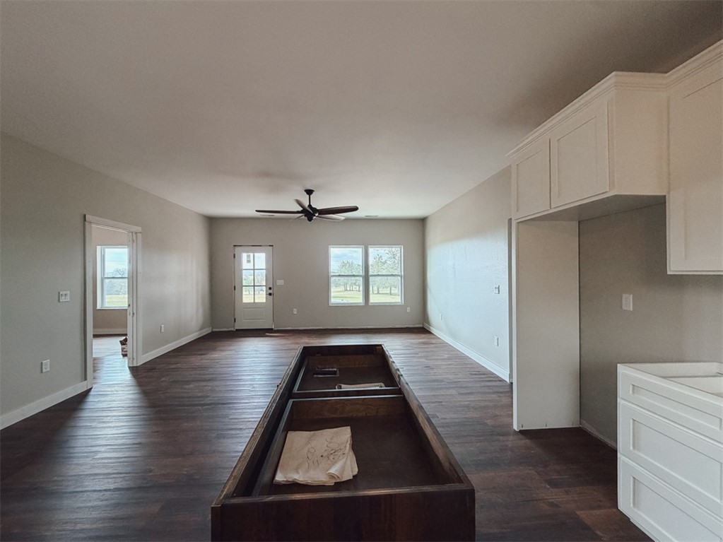 County Club Hills - Residential