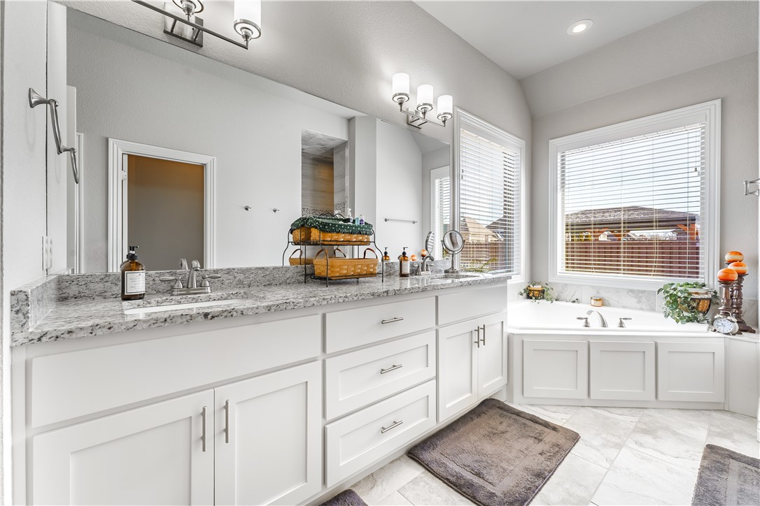 Elmdale Lake Estates - Residential