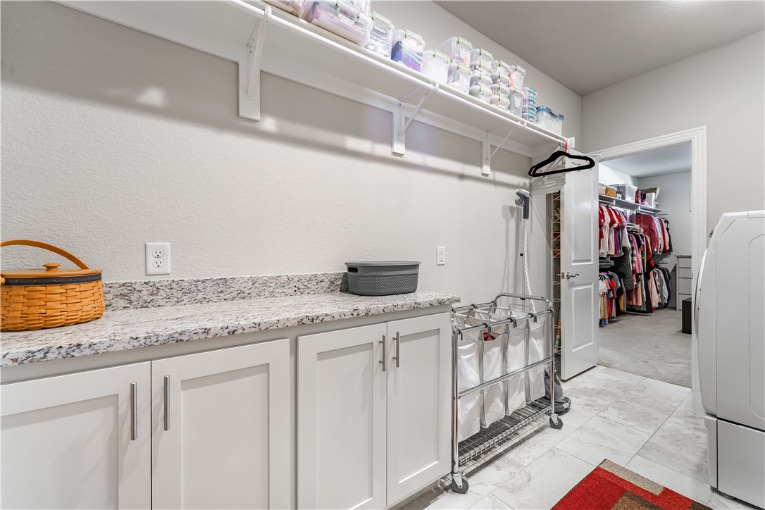 Elmdale Lake Estates - Residential