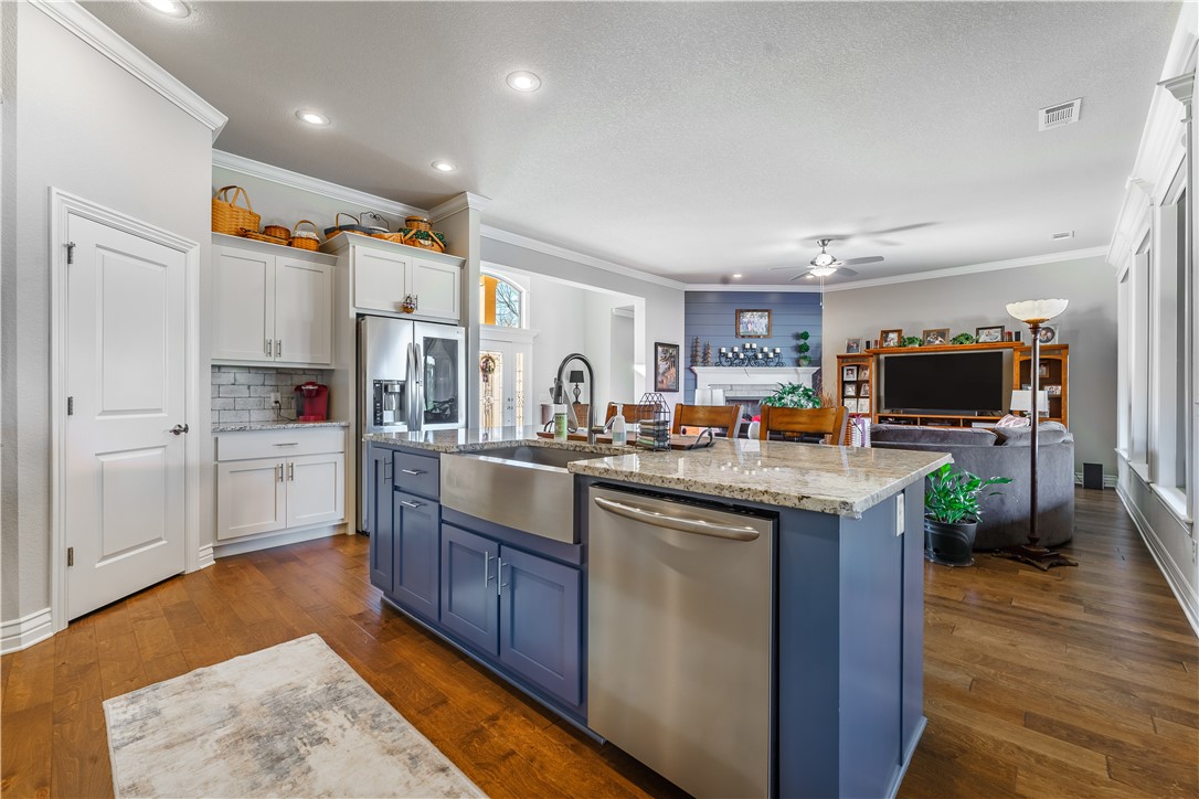 Elmdale Lake Estates - Residential