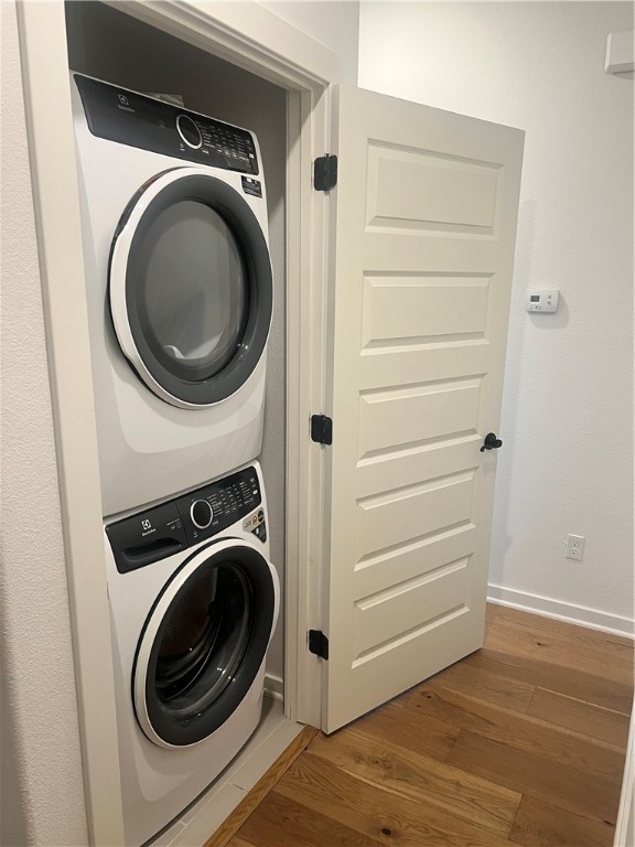 Johnson Square Ph 1B - Residential Lease