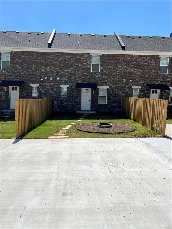 Johnson Square Ph 1B - Residential Lease