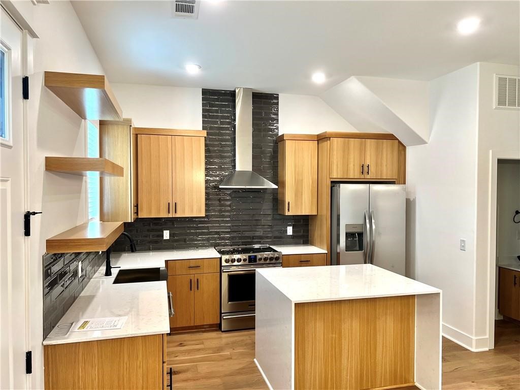 Johnson Square Ph 1B - Residential Lease