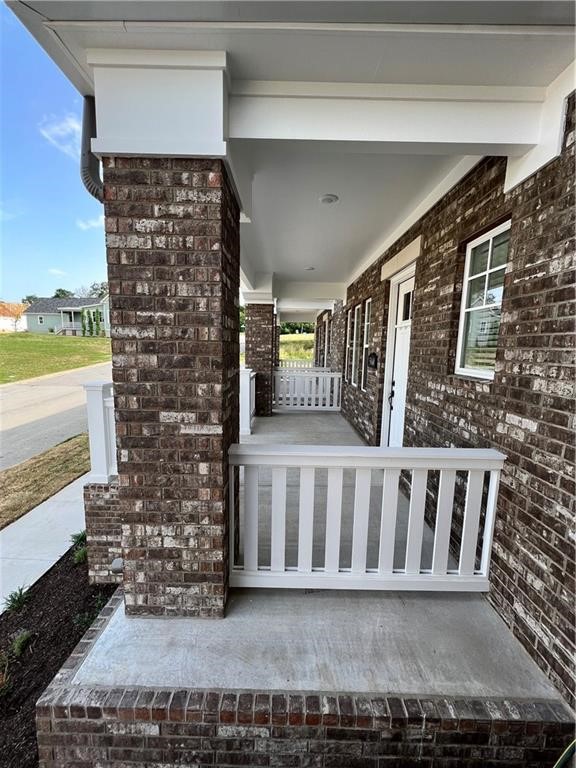 Johnson Square Ph 1B - Residential Lease