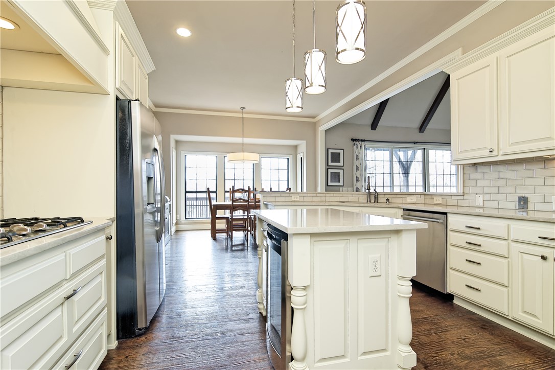 Shadow Valley Phase III Rogers - Residential