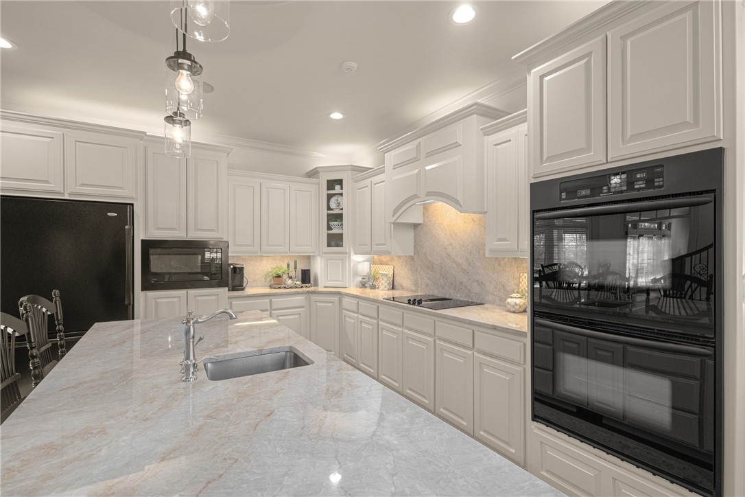 33-19-30-Rogers - Residential