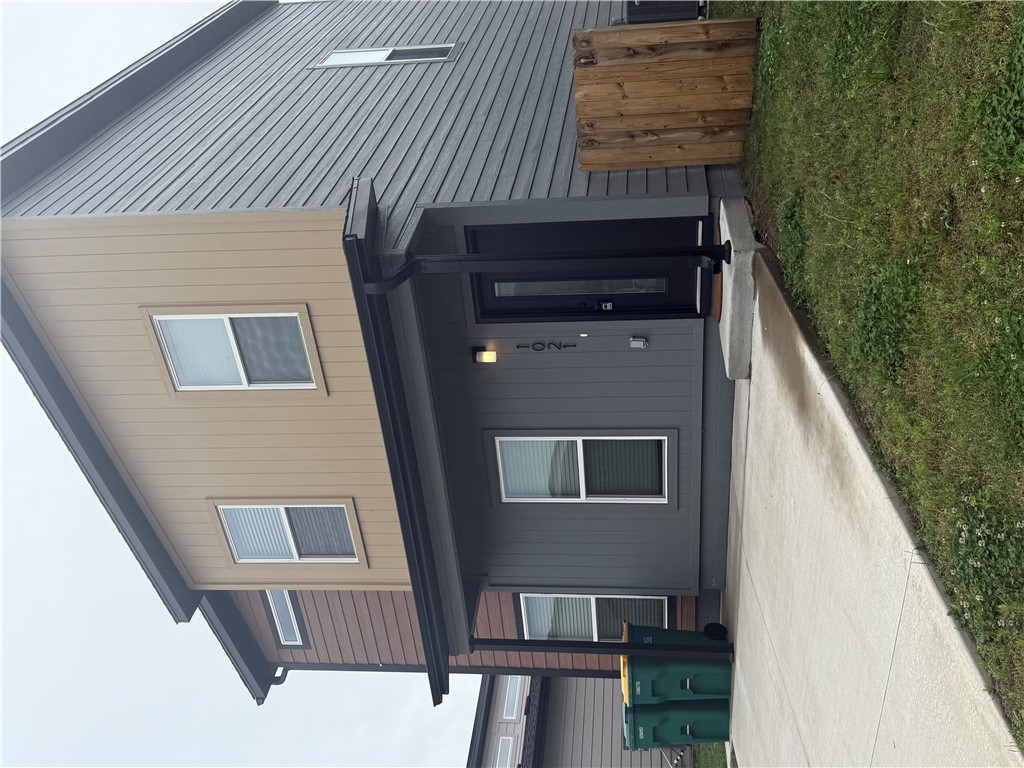 Featherston Village Ph 2 Centerton - Residential Lease