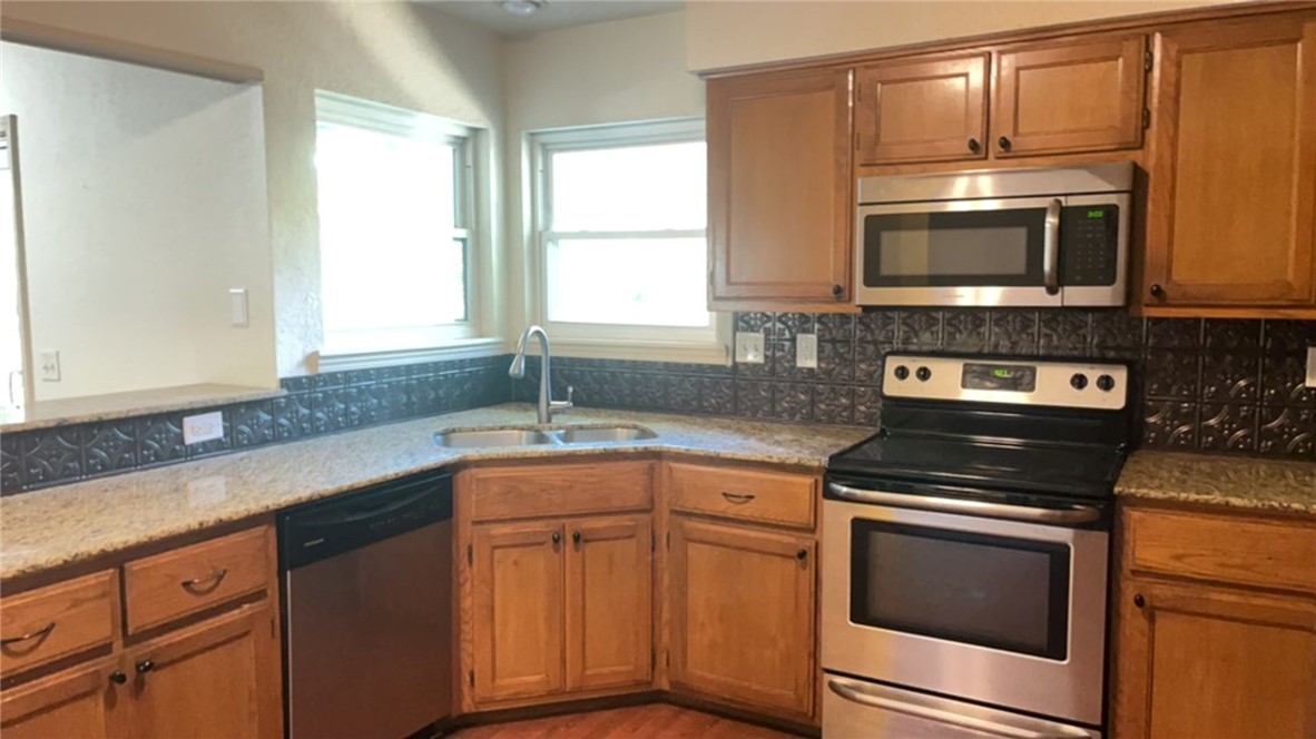 Avondale Sub 2 Bvv - Residential Lease