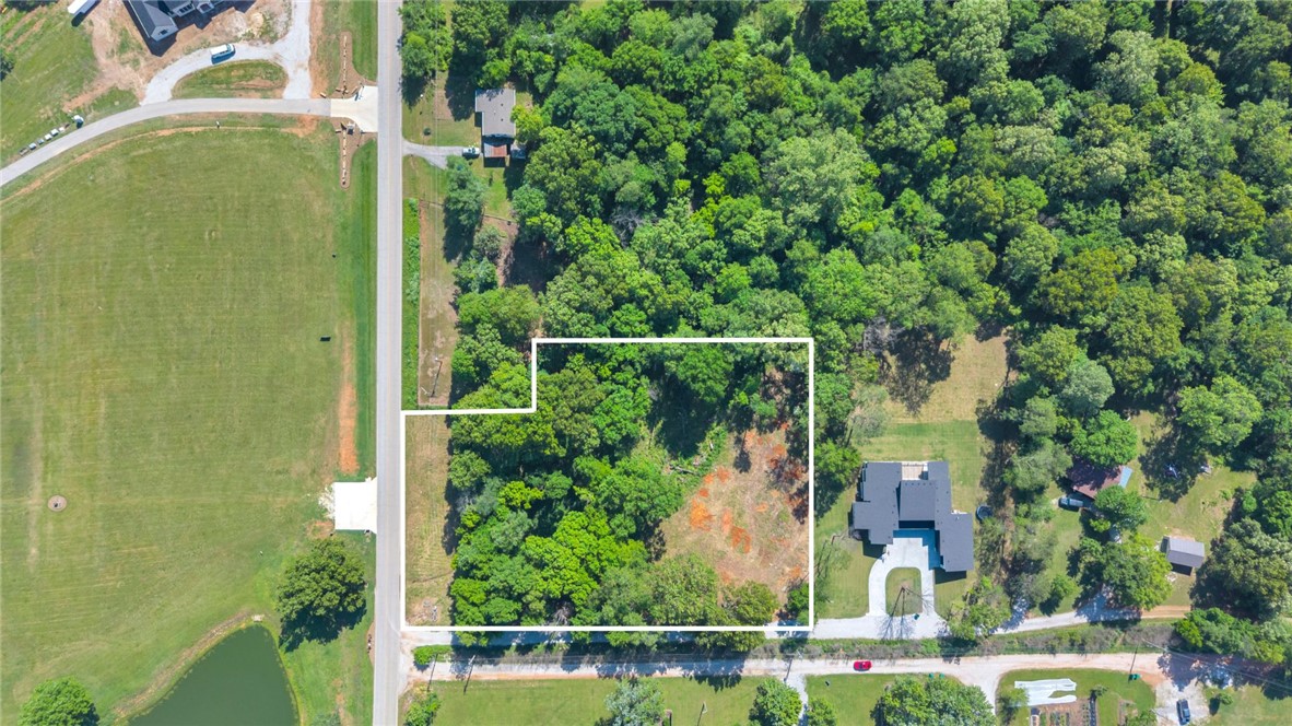 Tontitown Outlots - Land