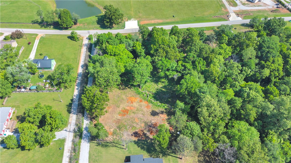 Tontitown Outlots - Land