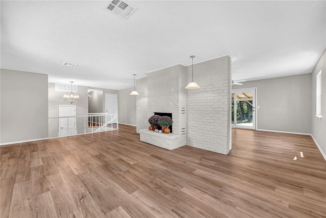 14435 Grace Lane