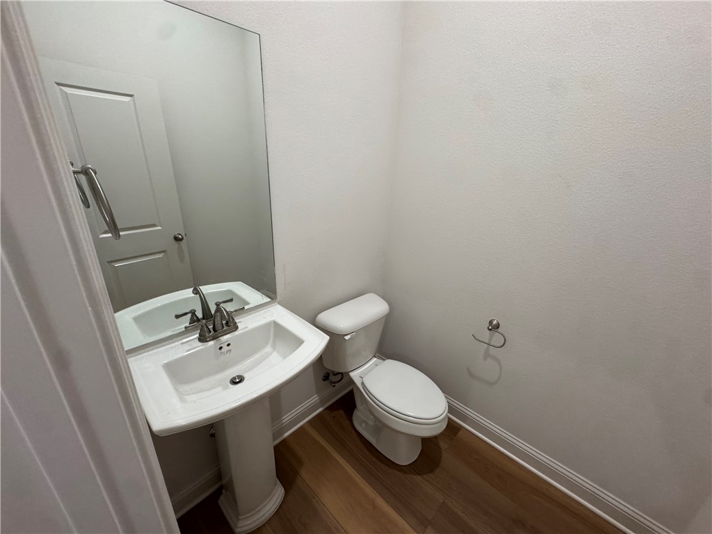 BLOSSOM WOODS - Residential Lease