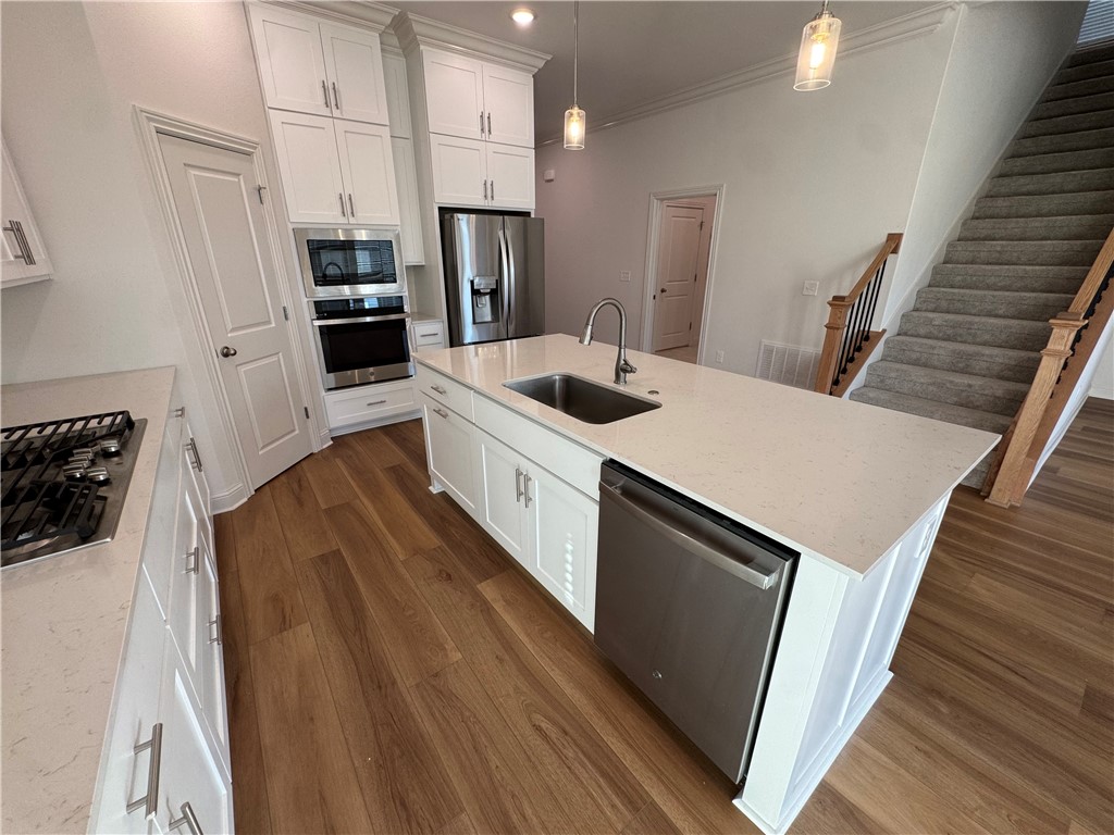 BLOSSOM WOODS - Residential Lease