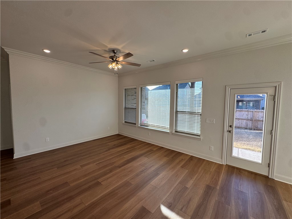 BLOSSOM WOODS - Residential Lease