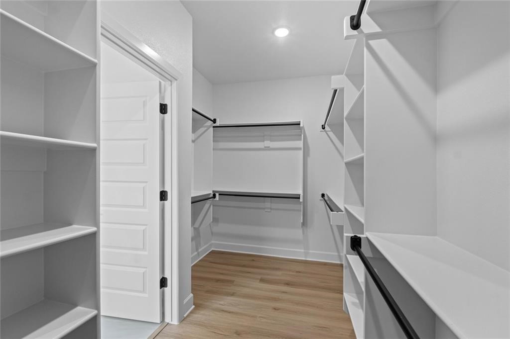 CANNICH SUB-BVV - Residential