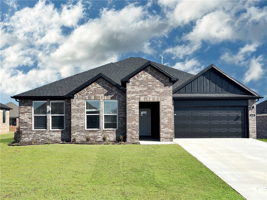 Captivating Coleman plan in Goose Creek Village, the impressive subdivision where quality and affordability meet in the heart of Farmington. This home features gorgeous quartz kitchen countertops, stainless steel appliances and a walk-in pantry. (per plan) 42 inch upper cabinets with top molding and soft close cabinet doors. Private bedroom one includes a lovely en-suite with quartz counter tops, double sinks, over-sized shower and walk-in closet. Living room will showcase a beautifully modern Electric Fireplace with heater. Luxury Vinyl plank flooring throughout! Ceiling Fans! This home exterior will have 4 sides brick! Covered patio and a landscape package. Garage Door opener! Taxes and Parcel #āāāāāāāāāāāāāāāāāāāāāāāāāāāāāāāā TBD.