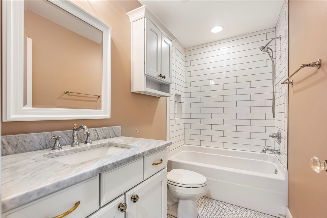 Demings 2nd Add Bentonville - Residential
