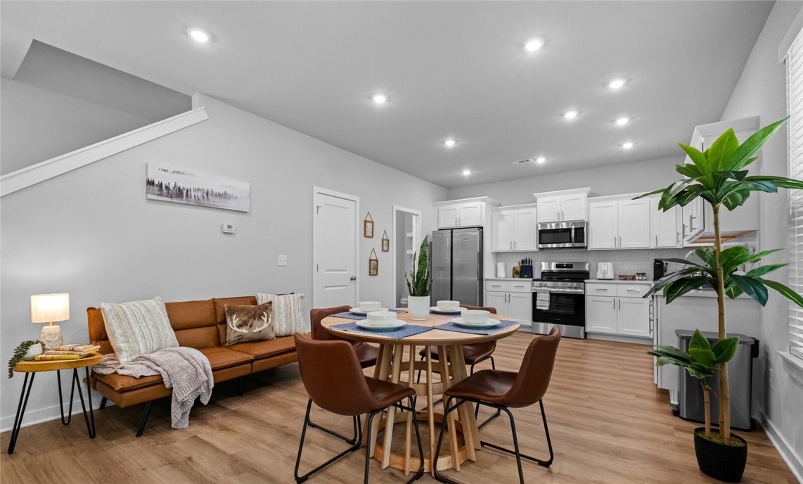 Cornwall Sub Bvv - Residential Lease