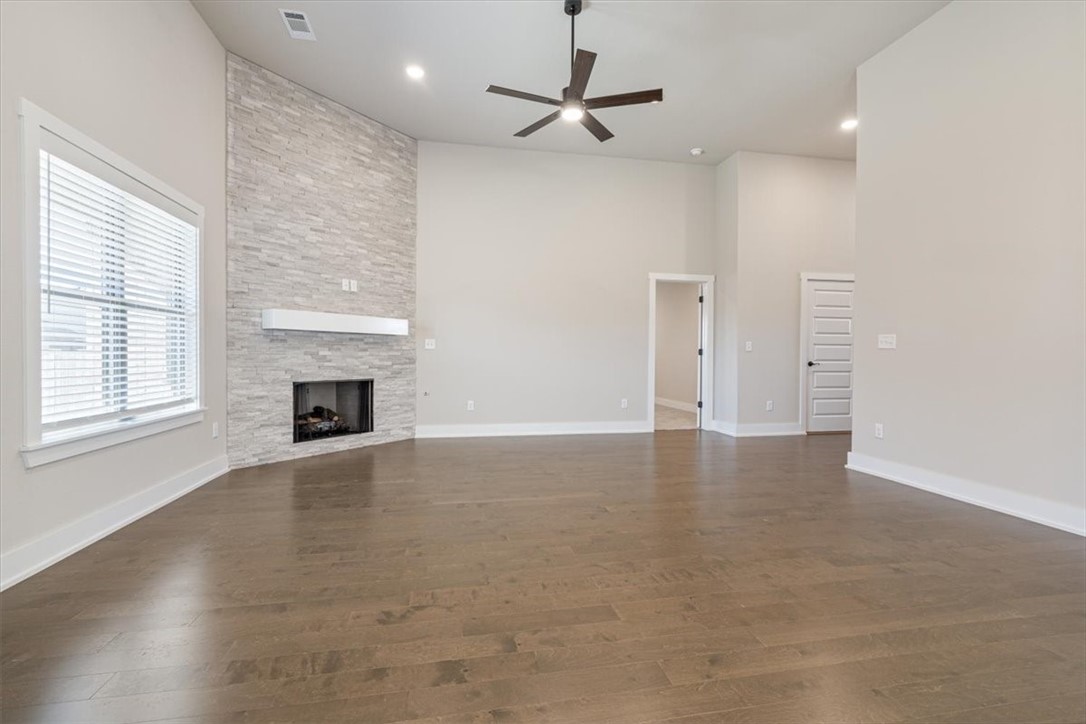 WALNUT GROVE SUB PH 1-BENTONVILLE - Residential