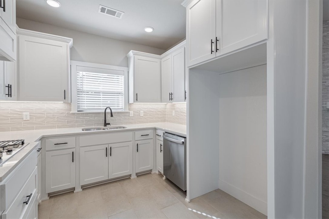 WALNUT GROVE SUB PH 1-BENTONVILLE - Residential