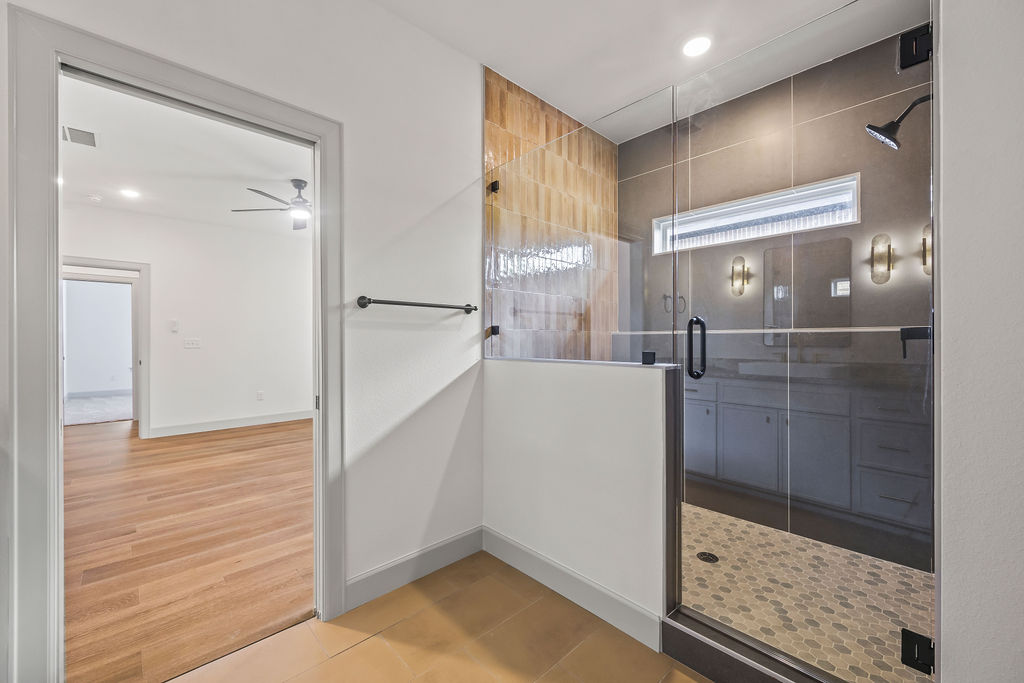 Veneto - Residential Lease