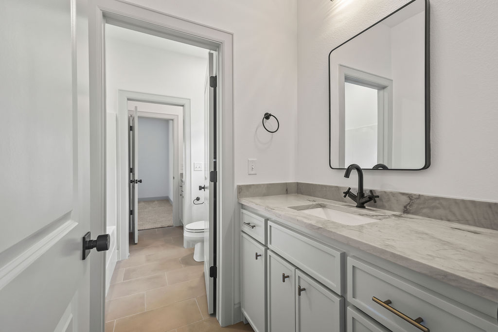 Veneto - Residential Lease