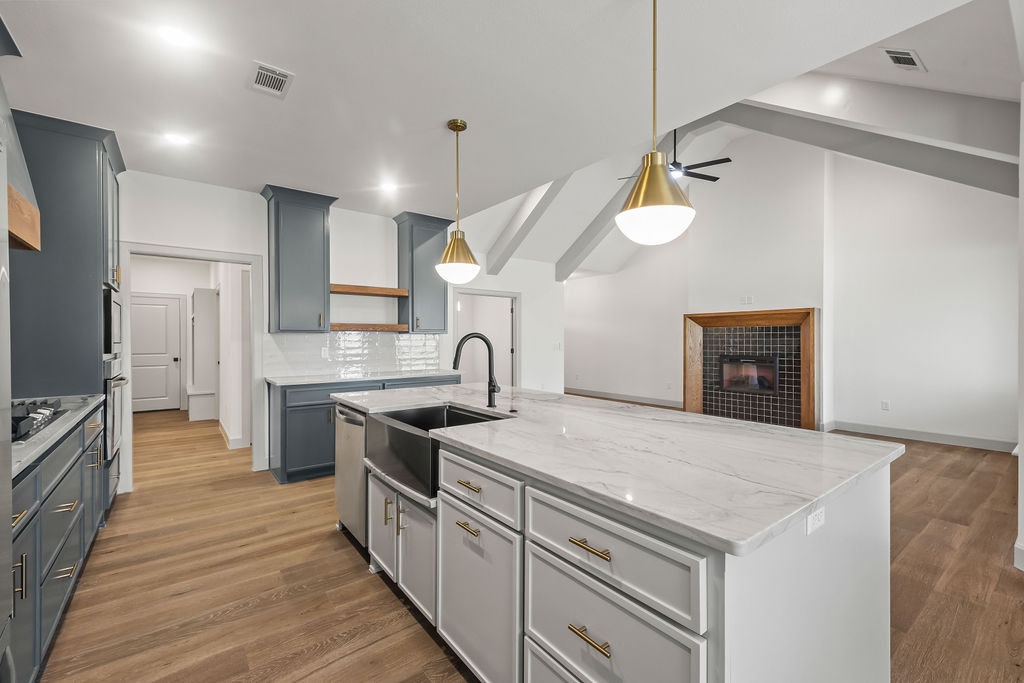 Veneto - Residential Lease