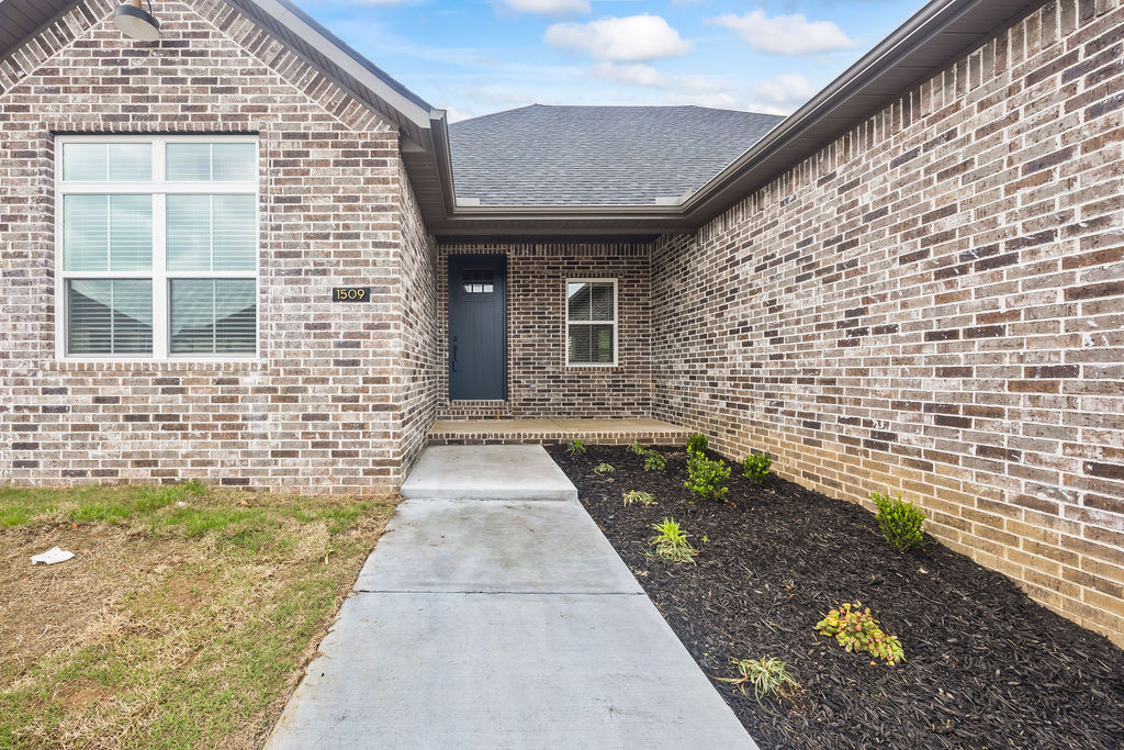 Veneto - Residential Lease