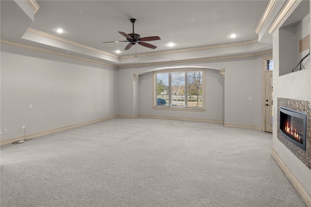 St Valery Downs Sub Cave Spgs - Residential