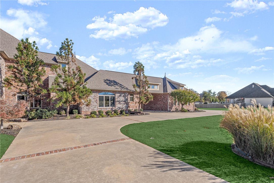 St Valery Downs Sub Cave Spgs - Residential