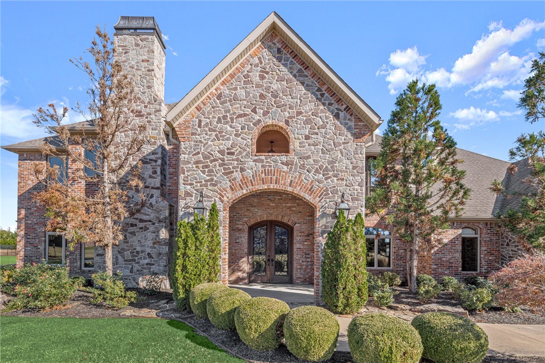 St Valery Downs Sub Cave Spgs - Residential