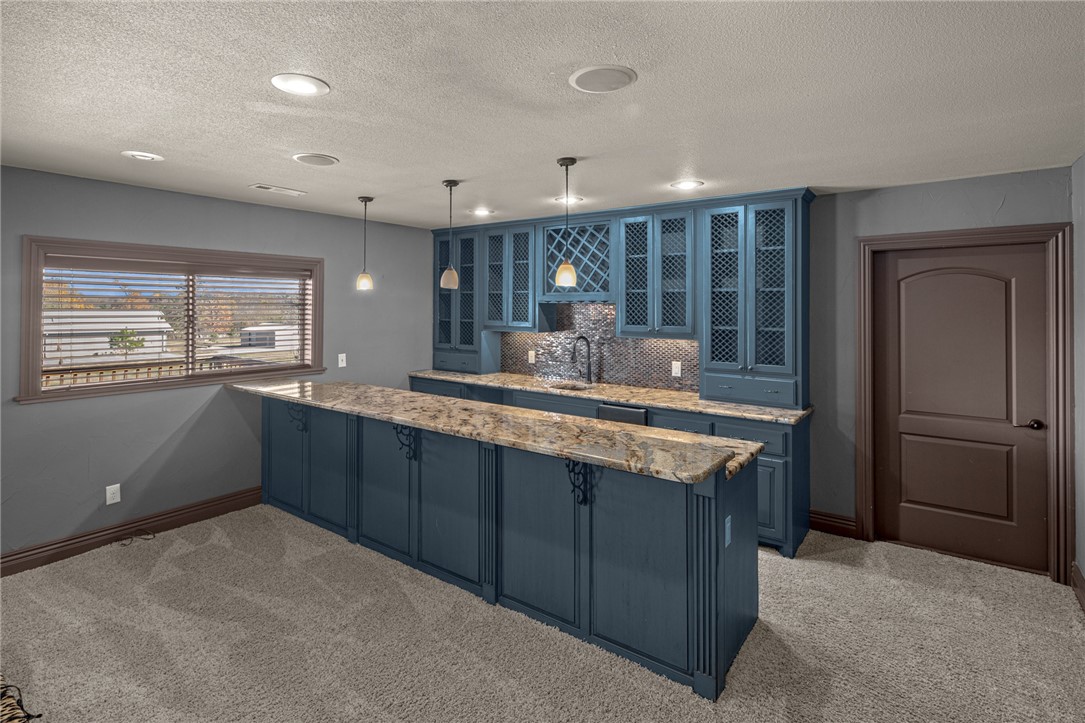 St Valery Downs Sub Cave Spgs - Residential