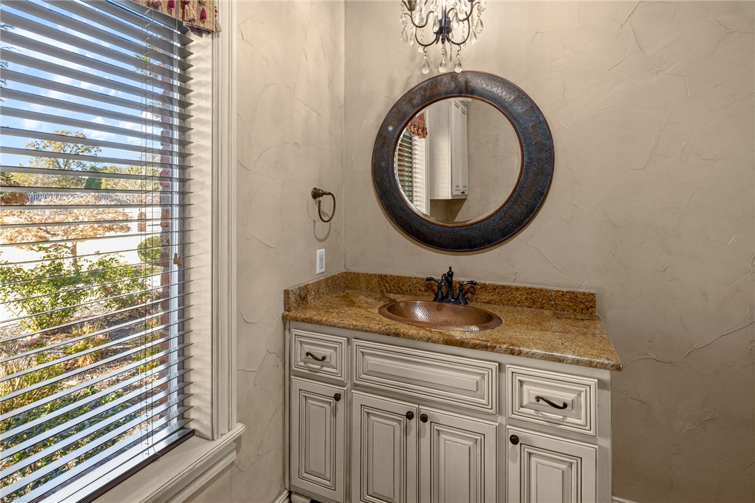 St Valery Downs Sub Cave Spgs - Residential