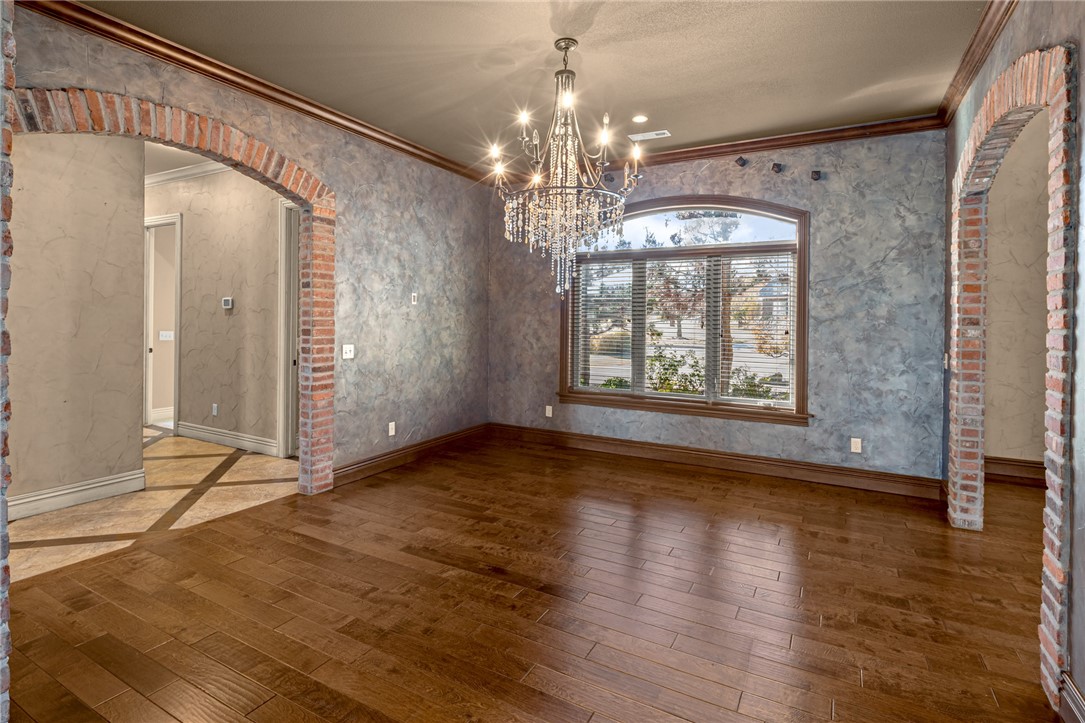 St Valery Downs Sub Cave Spgs - Residential