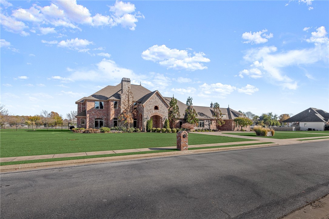 St Valery Downs Sub Cave Spgs - Residential