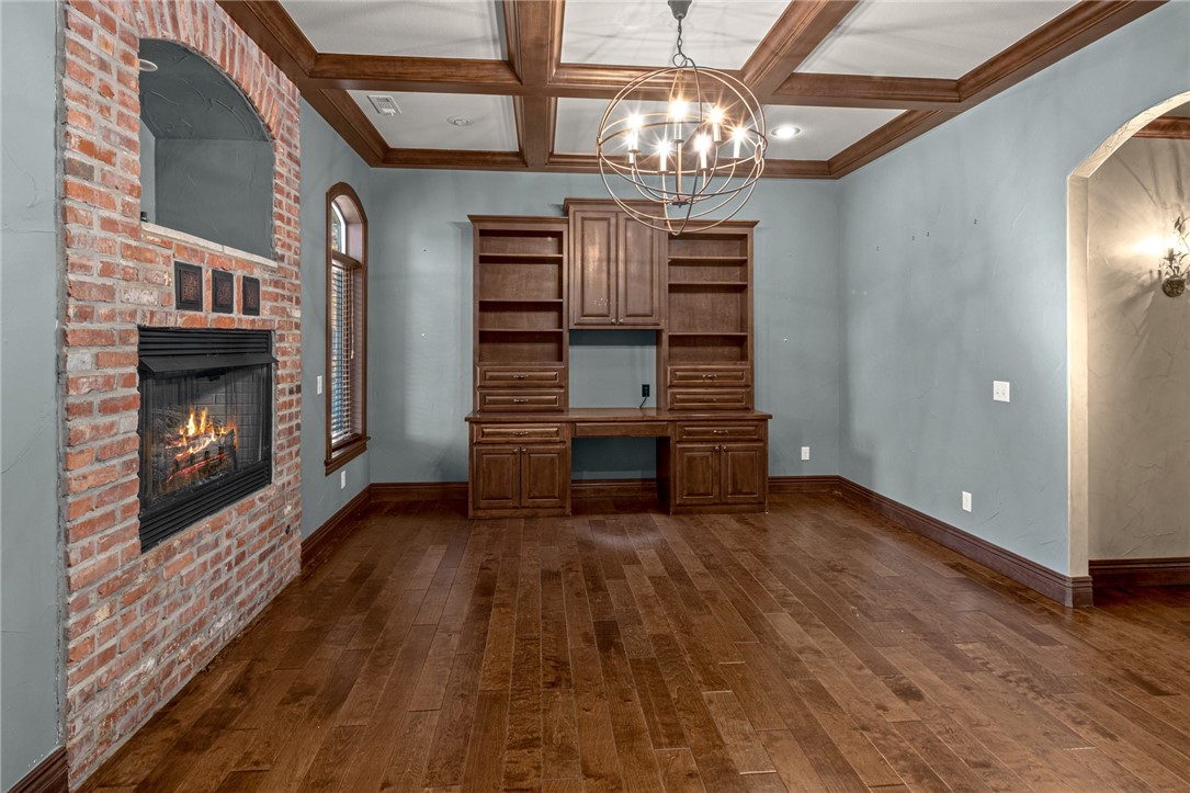 St Valery Downs Sub Cave Spgs - Residential