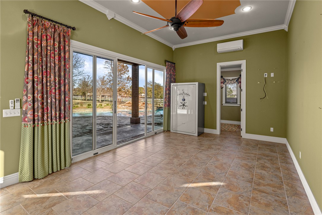 St Valery Downs Sub Cave Spgs - Residential