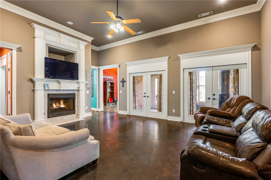 Oaklawn Place - Residential