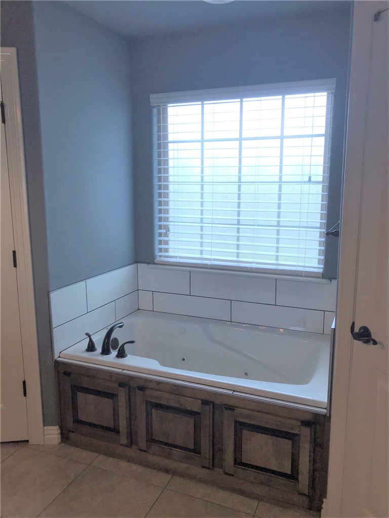 Somerset Sub Centerton - Residential Lease