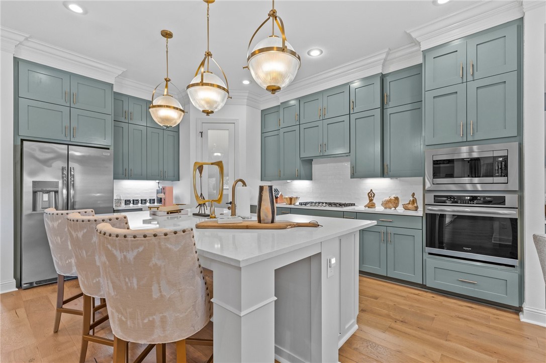 Savannah Estates Rogers - Residential