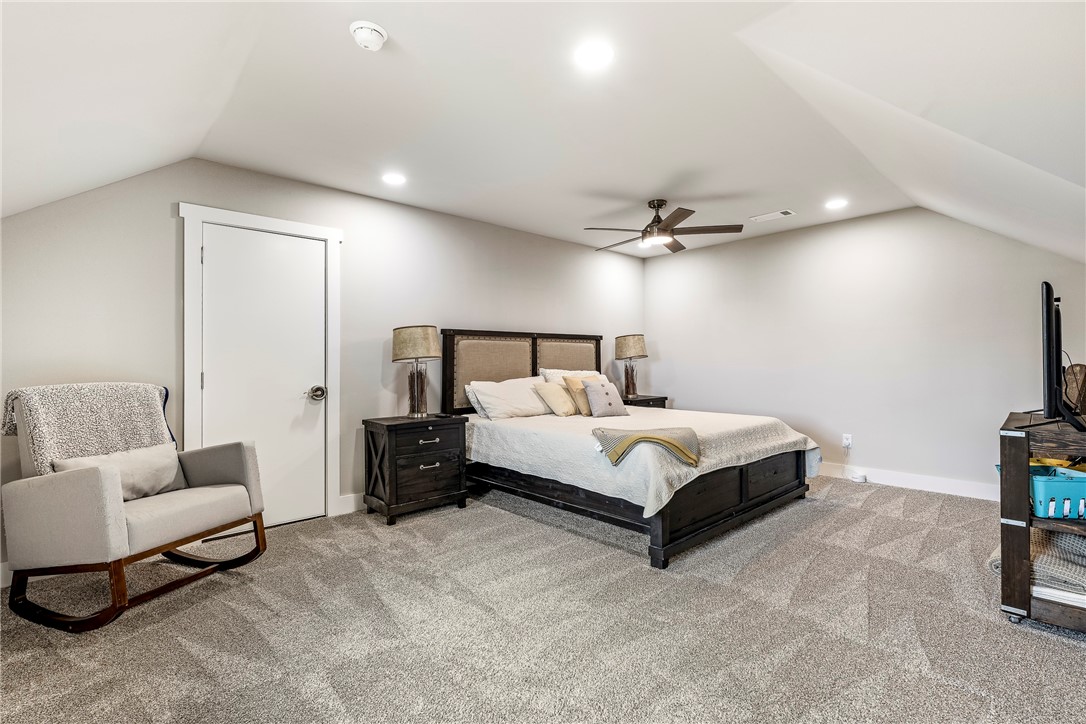 Waterford Estates At Hissom Ranch - Residential