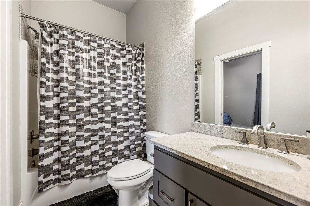 Waterford Estates At Hissom Ranch - Residential