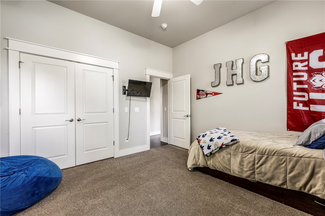 Waterford Estates At Hissom Ranch - Residential