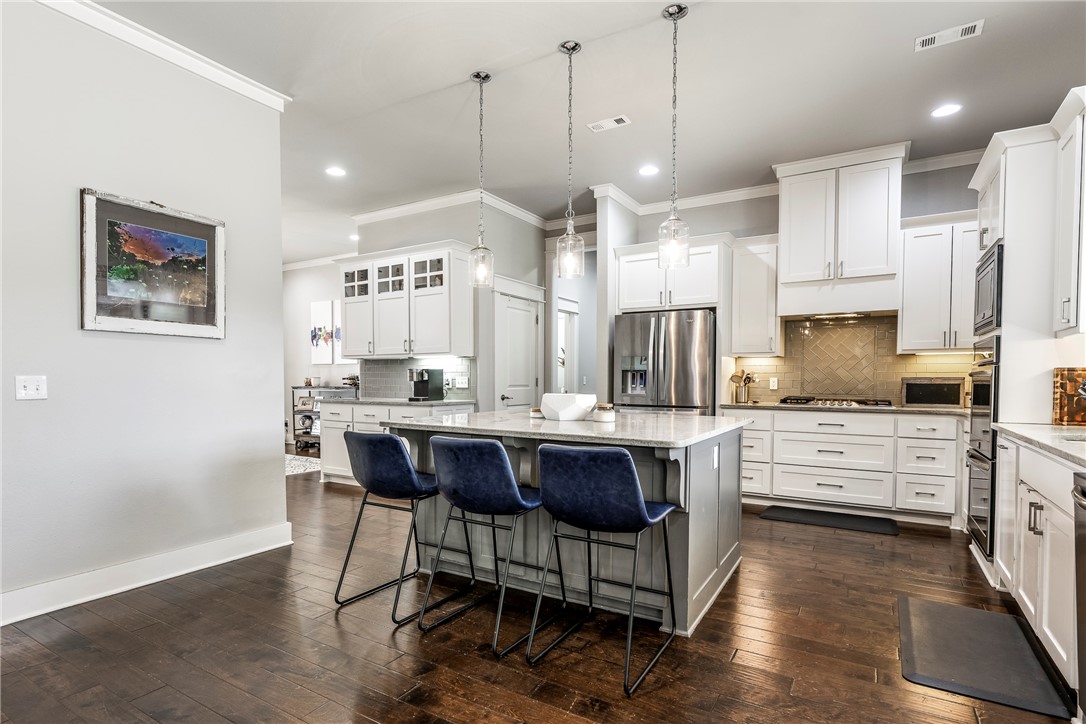 Waterford Estates At Hissom Ranch - Residential